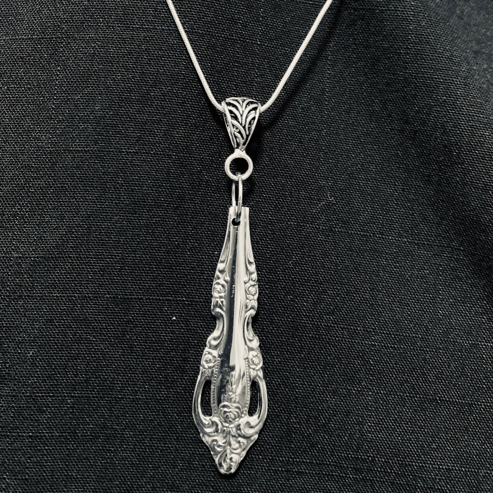 Sterling Silver Antique Knife Pendent